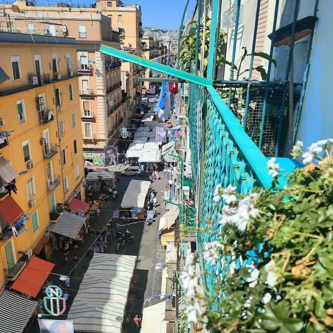 Madda'S Apartament Naples Apartment